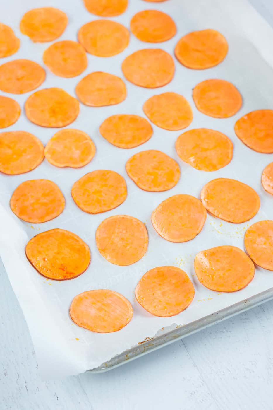 baked sweet potato chips