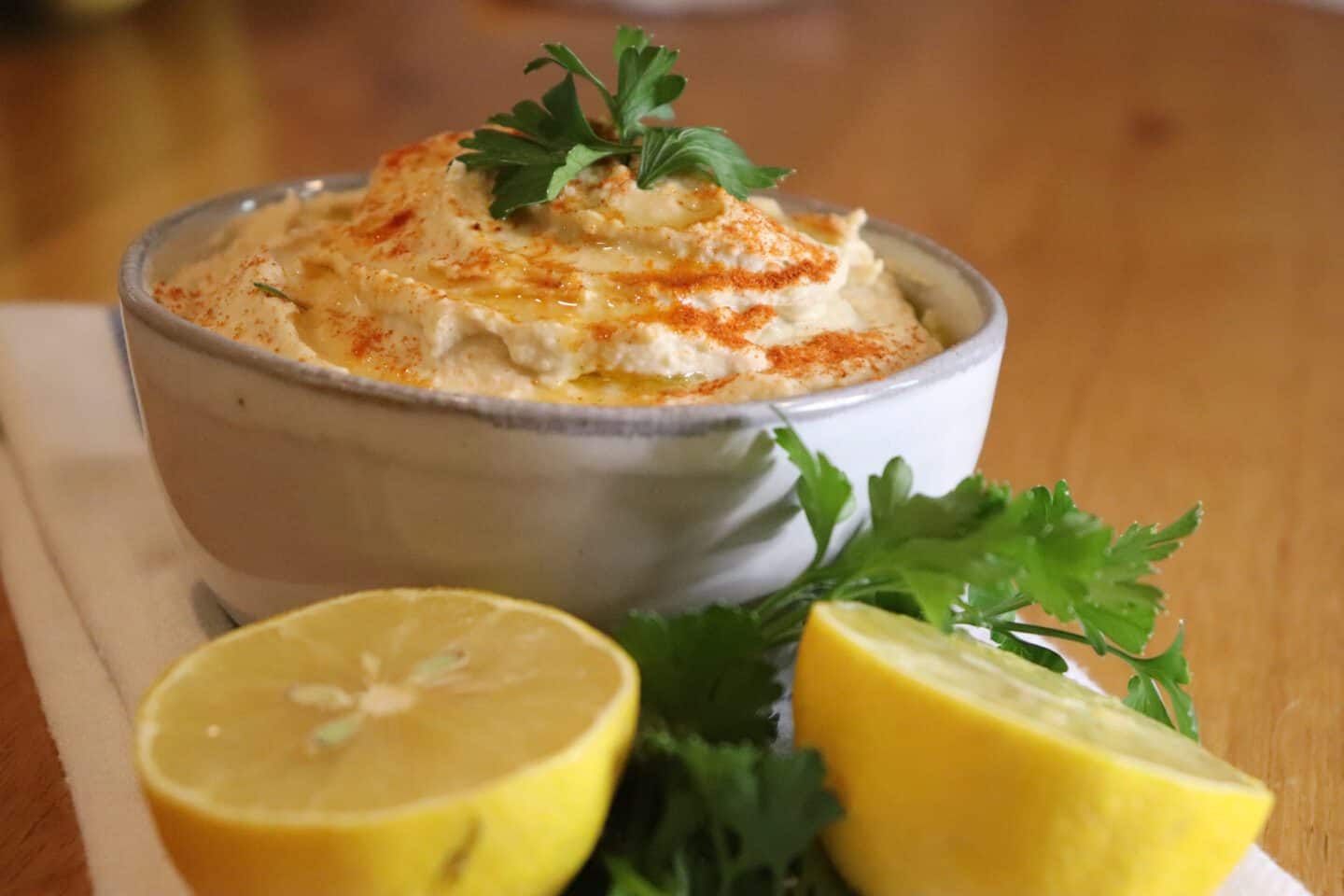 Simple classic hummus