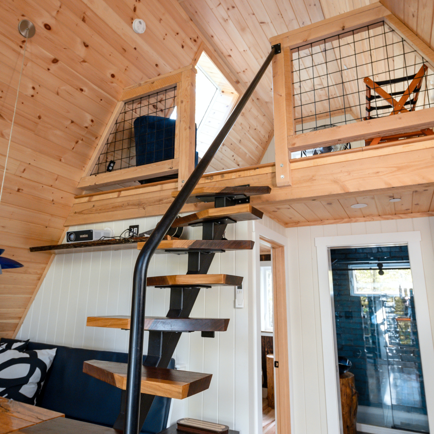 loft cabin